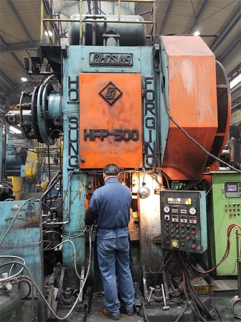 熱模鍛壓力機 熱模鍛壓力機